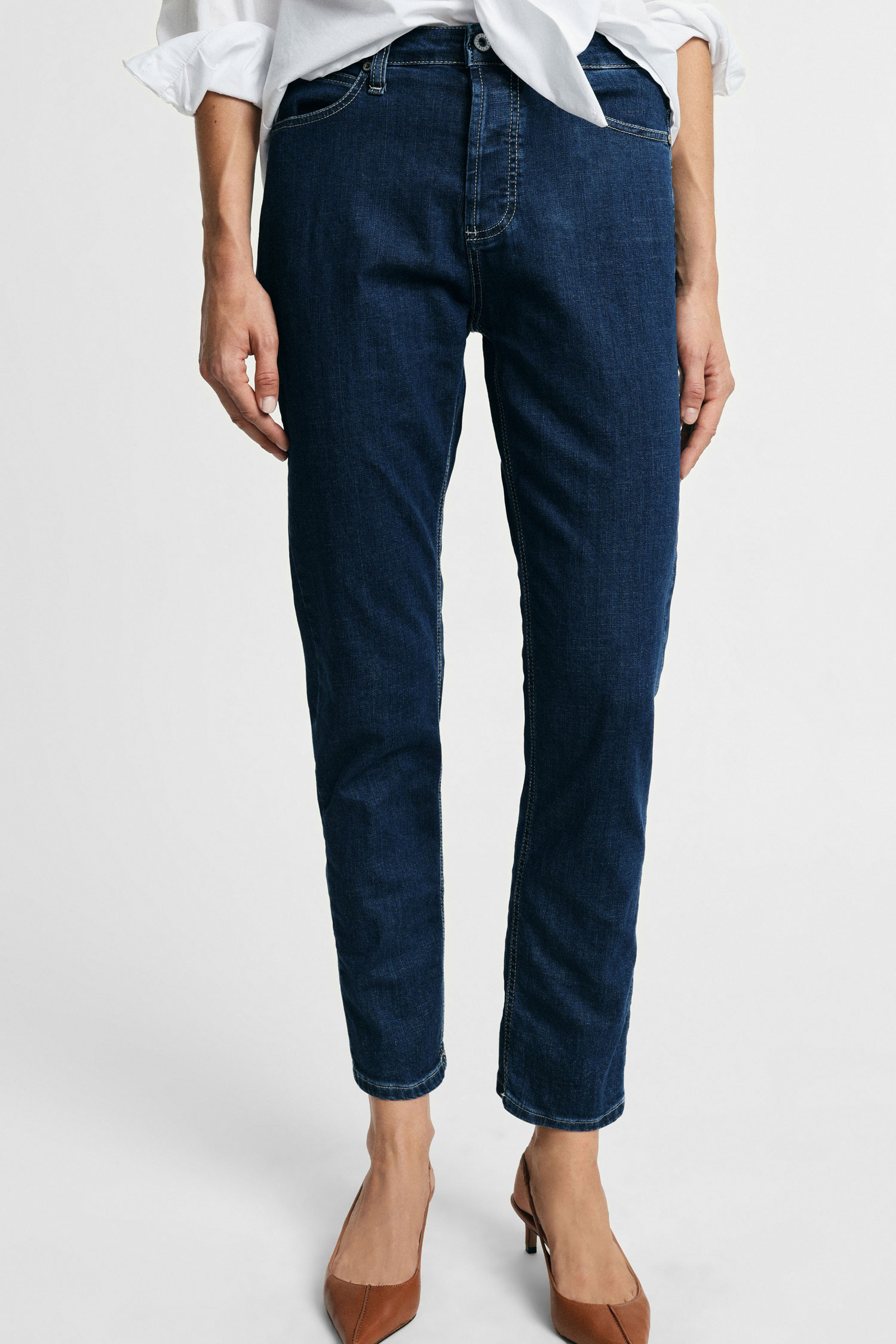 Slim fit jeans so stredne vysokým pásom – Obrázok 2